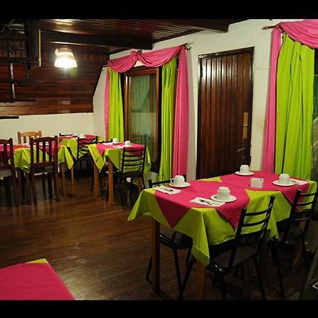 Hôtel Residencial Los Rios à Puerto Iguazú Extérieur photo