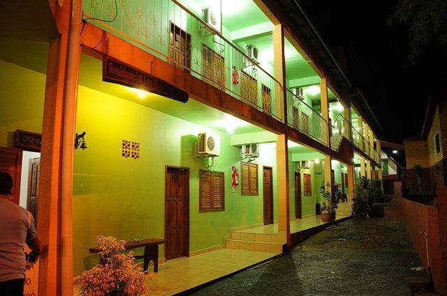 Hôtel Residencial Los Rios à Puerto Iguazú Extérieur photo